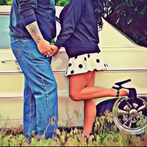 HELLO EVERYONE! ✌🏻❤️👜 - Picture 7 of 9